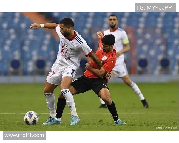 利雅得希拉尔迎战塔什干棉农精彩对决引发球迷热议